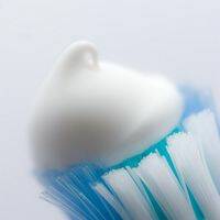 flossing, toothpaste